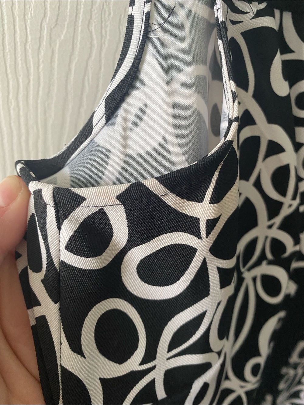 Connected Apparel Black & White Sleeveless Midi Dress with Circle Print XL - Picture 7 of 8